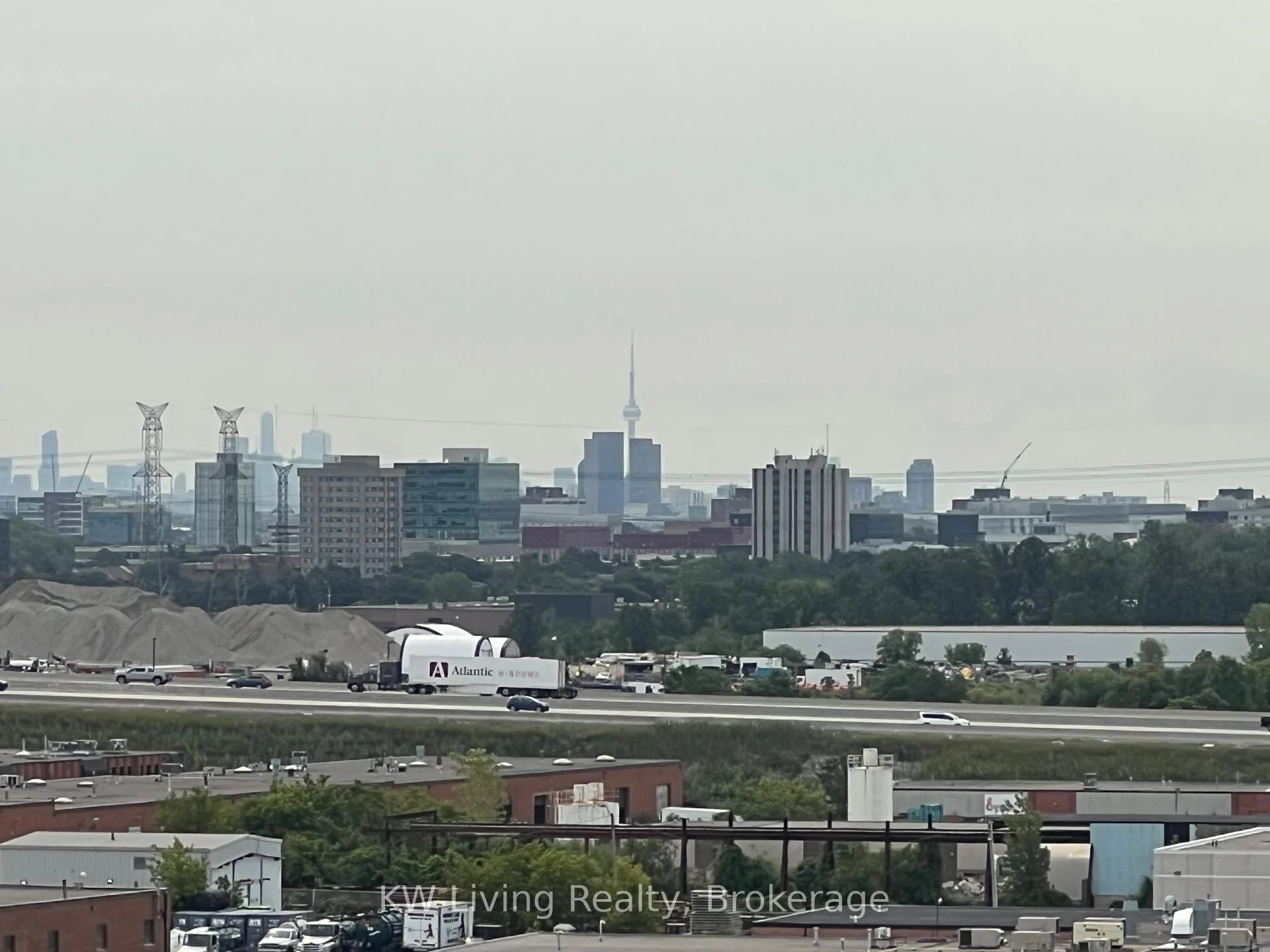 Photo 41 of Unit 903, 5 Meadowdale Road, Vaughan, Vaughan Corporate Centre — HOMEH