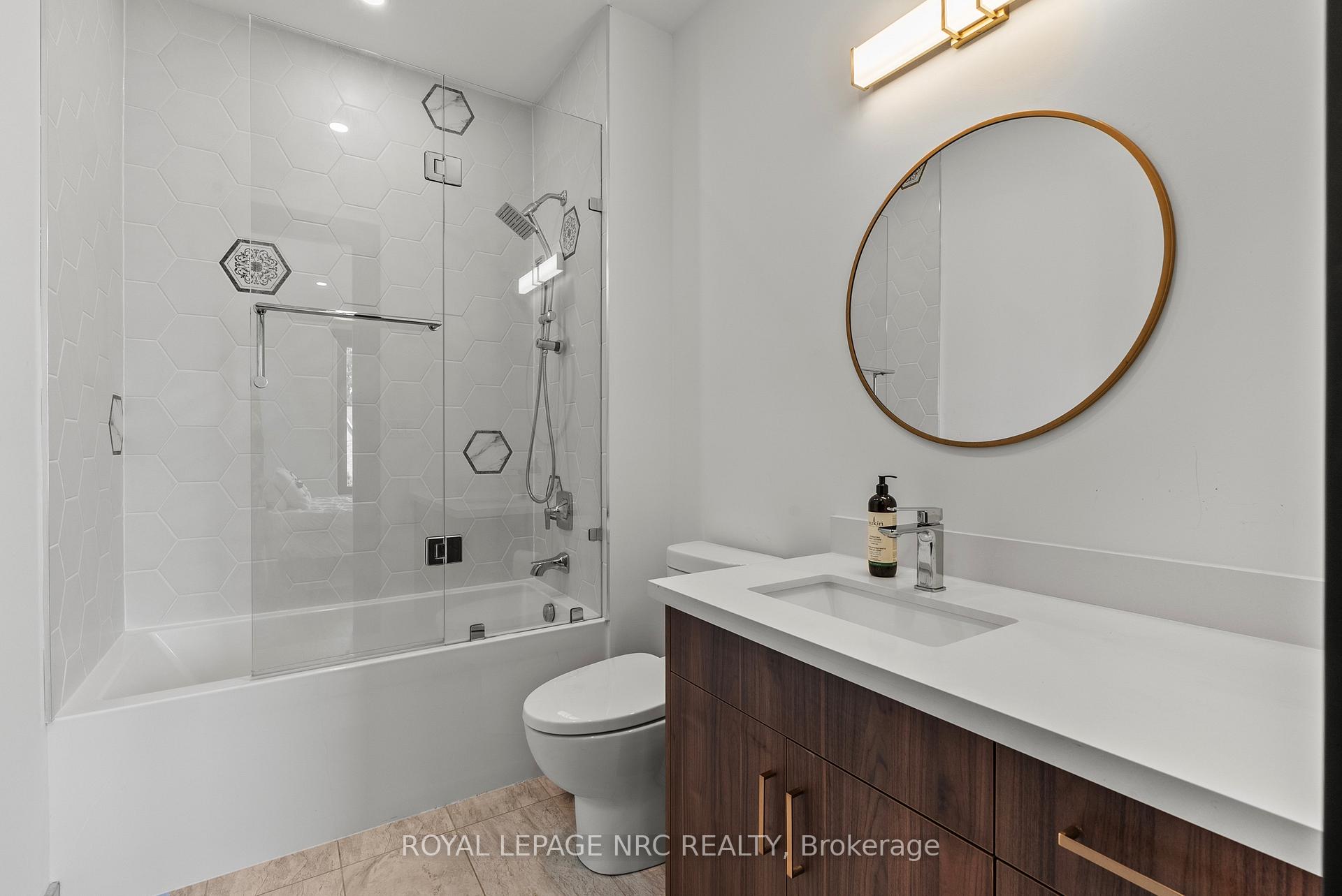Photo 28 of 10 Pawling Street, St. Catharines, Port Dalhousie — HOMEH