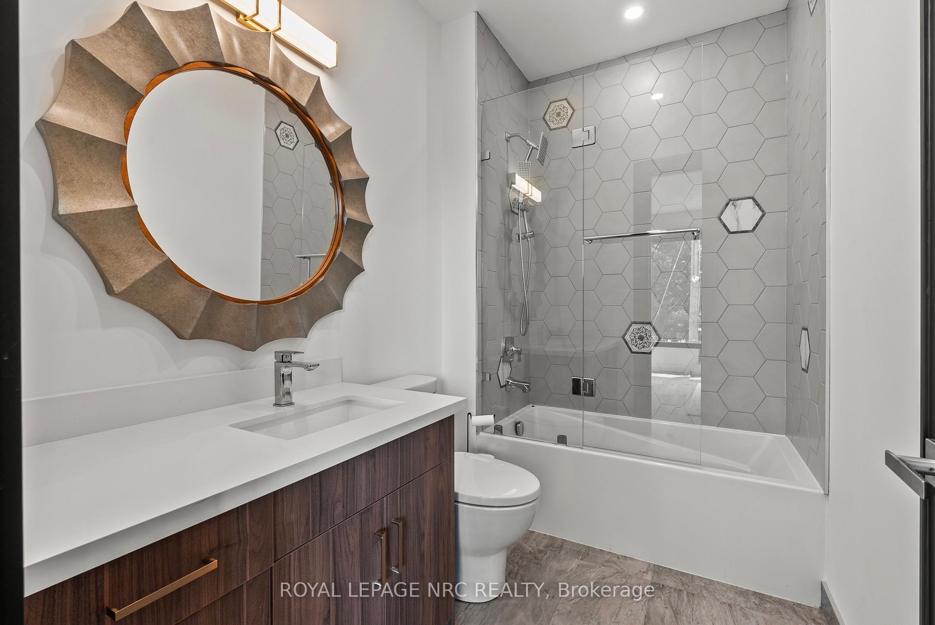 Photo 30 of 10 Pawling Street, St. Catharines, Port Dalhousie — HOMEH