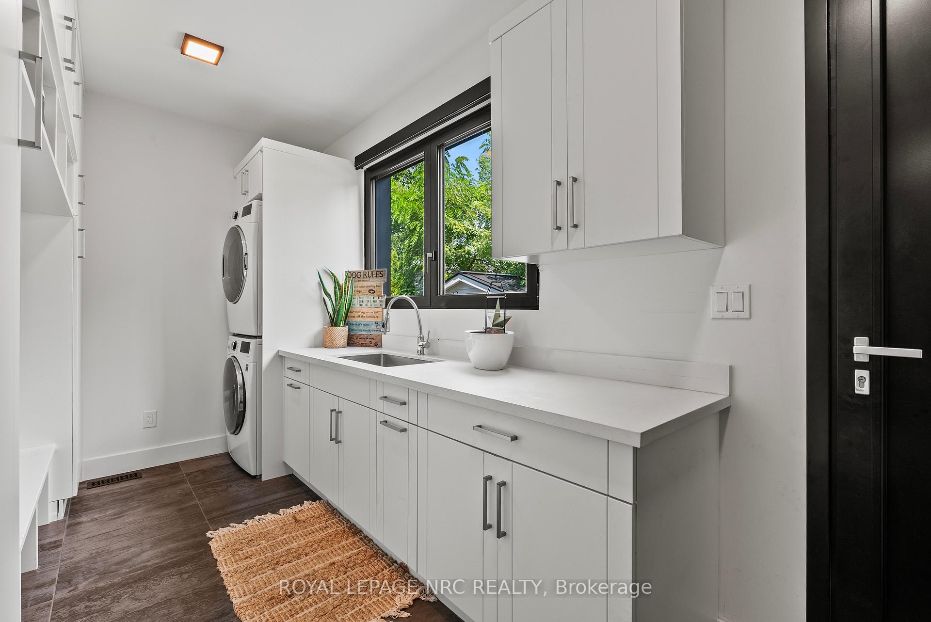 Photo 34 of 10 Pawling Street, St. Catharines, Port Dalhousie — HOMEH