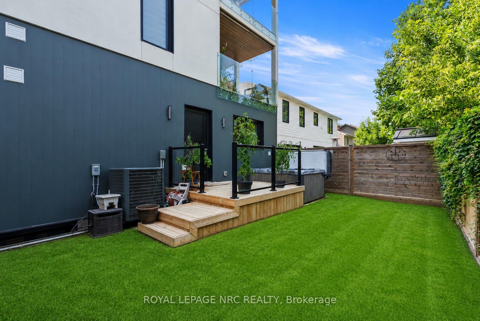 Photo 45 of 10 Pawling Street, St. Catharines, Port Dalhousie — HOMEH