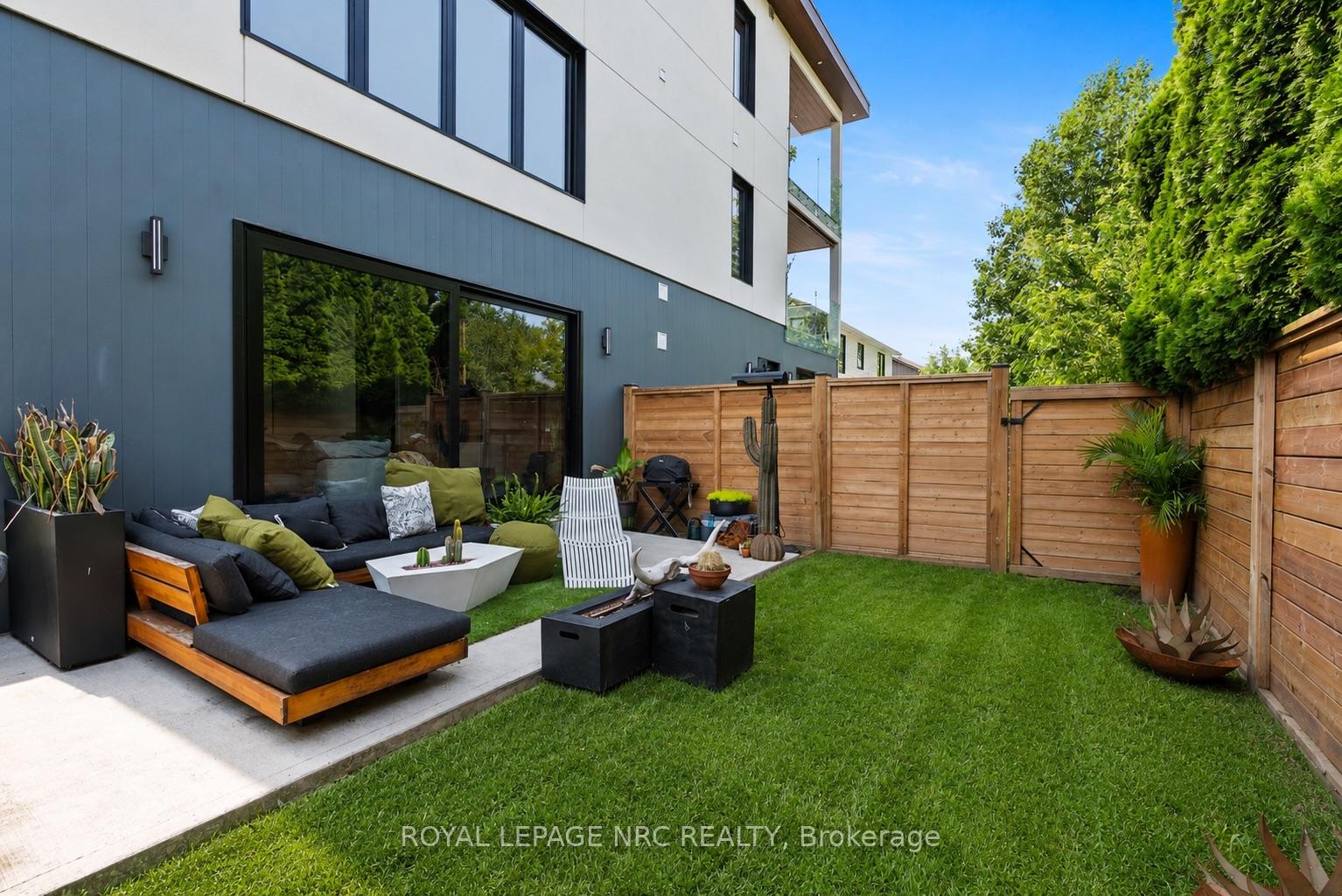 Photo 47 of 10 Pawling Street, St. Catharines, Port Dalhousie — HOMEH