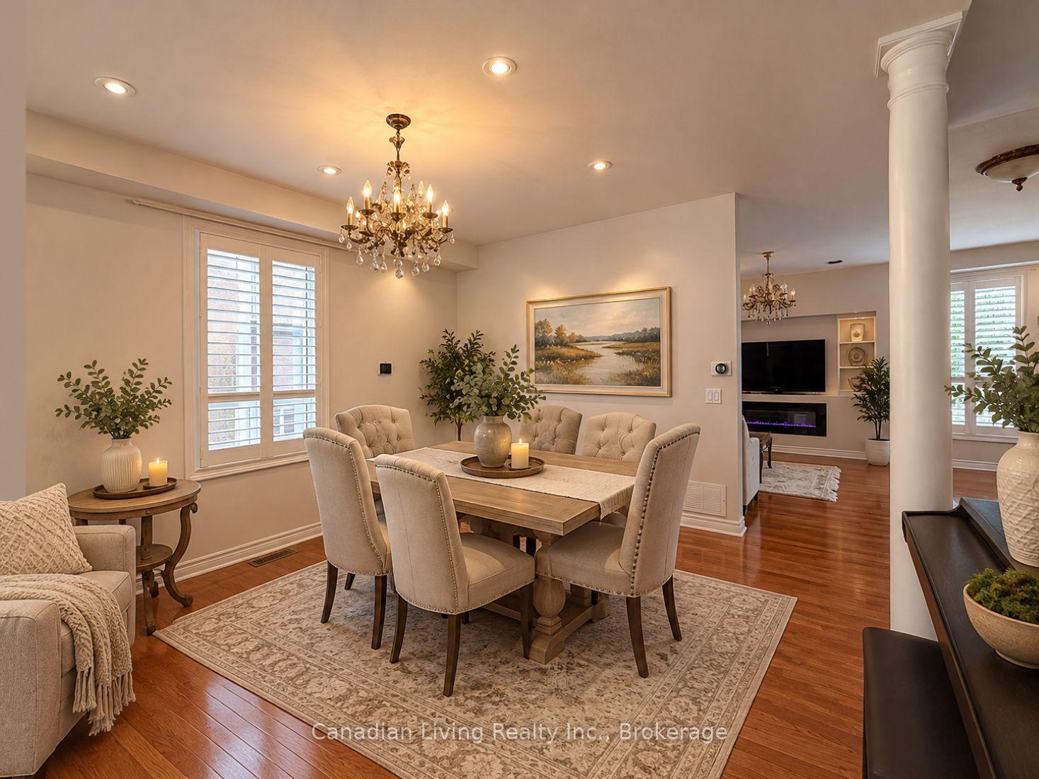 Photo 2 of 136 Regatta Avenue, Richmond Hill, Oak Ridges — HOMEH