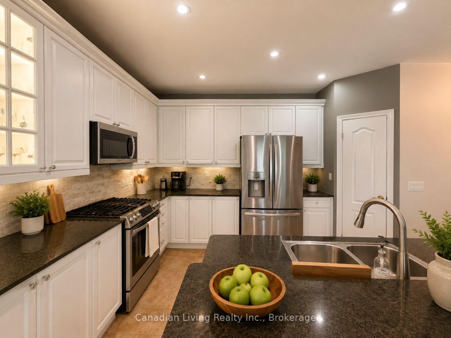 Photo 7 of 136 Regatta Avenue, Richmond Hill, Oak Ridges — HOMEH
