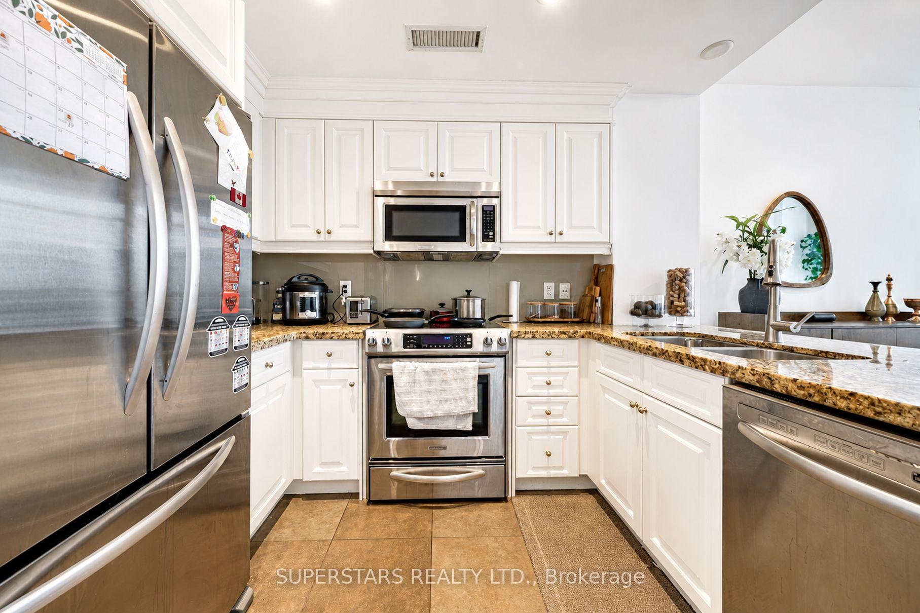 Photo 6 of Unit 901(PH1), 23 Rean Drive, North York, Bayview Village — HOMEH