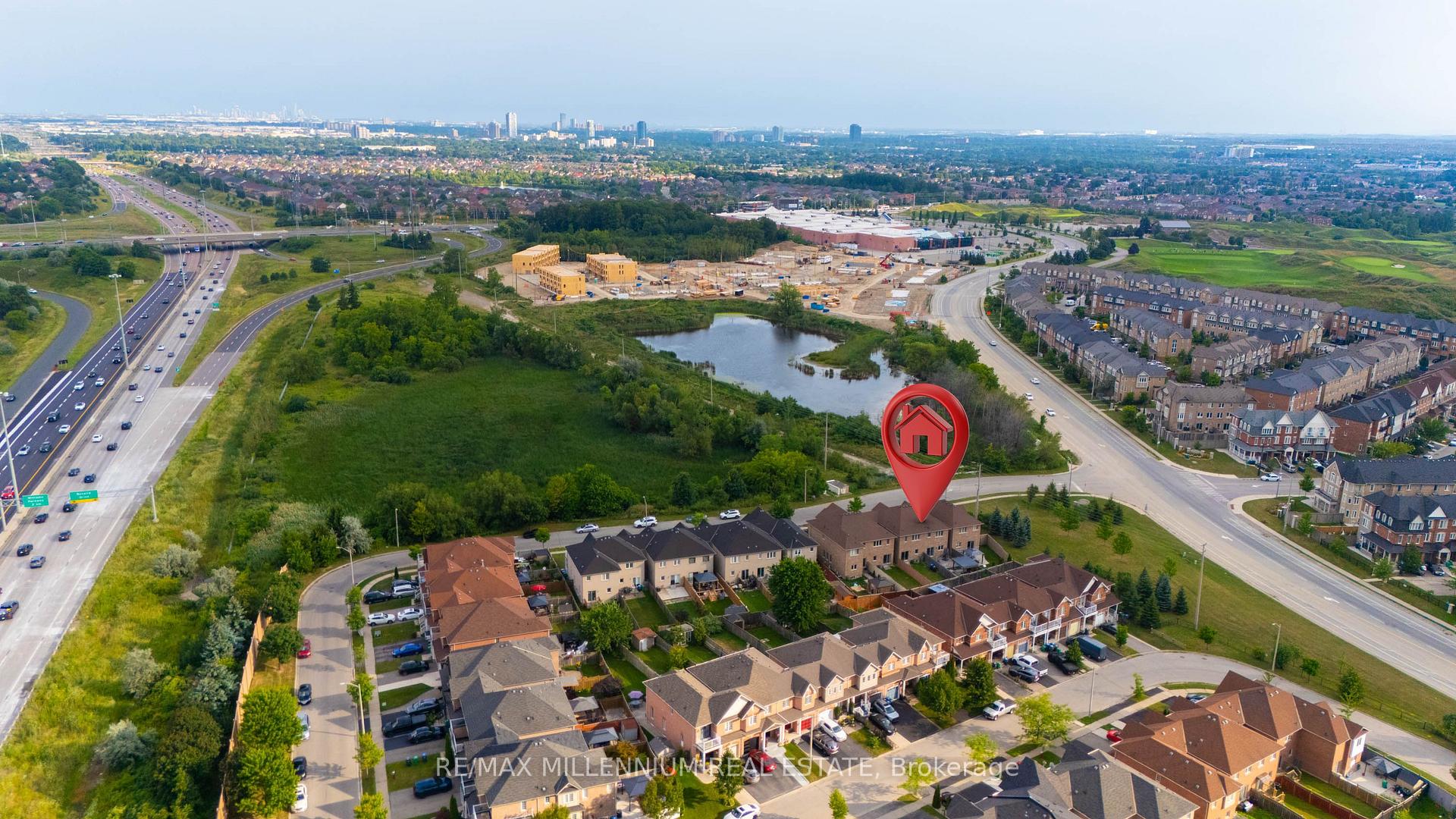 Photo 2 of 18 Brussels Avenue, Brampton, Sandringham-Wellington — HOMEH