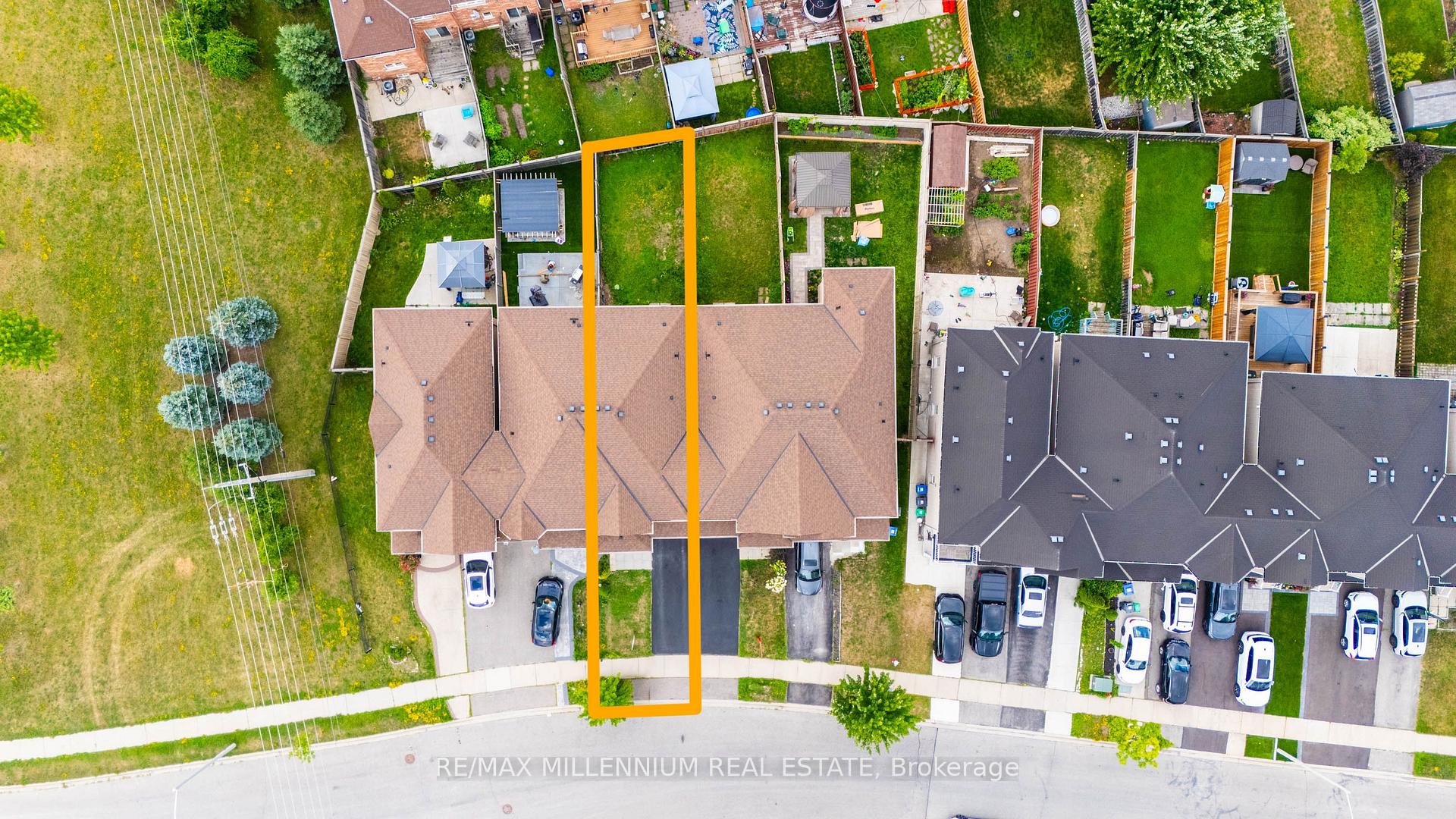 Photo 5 of 18 Brussels Avenue, Brampton, Sandringham-Wellington — HOMEH