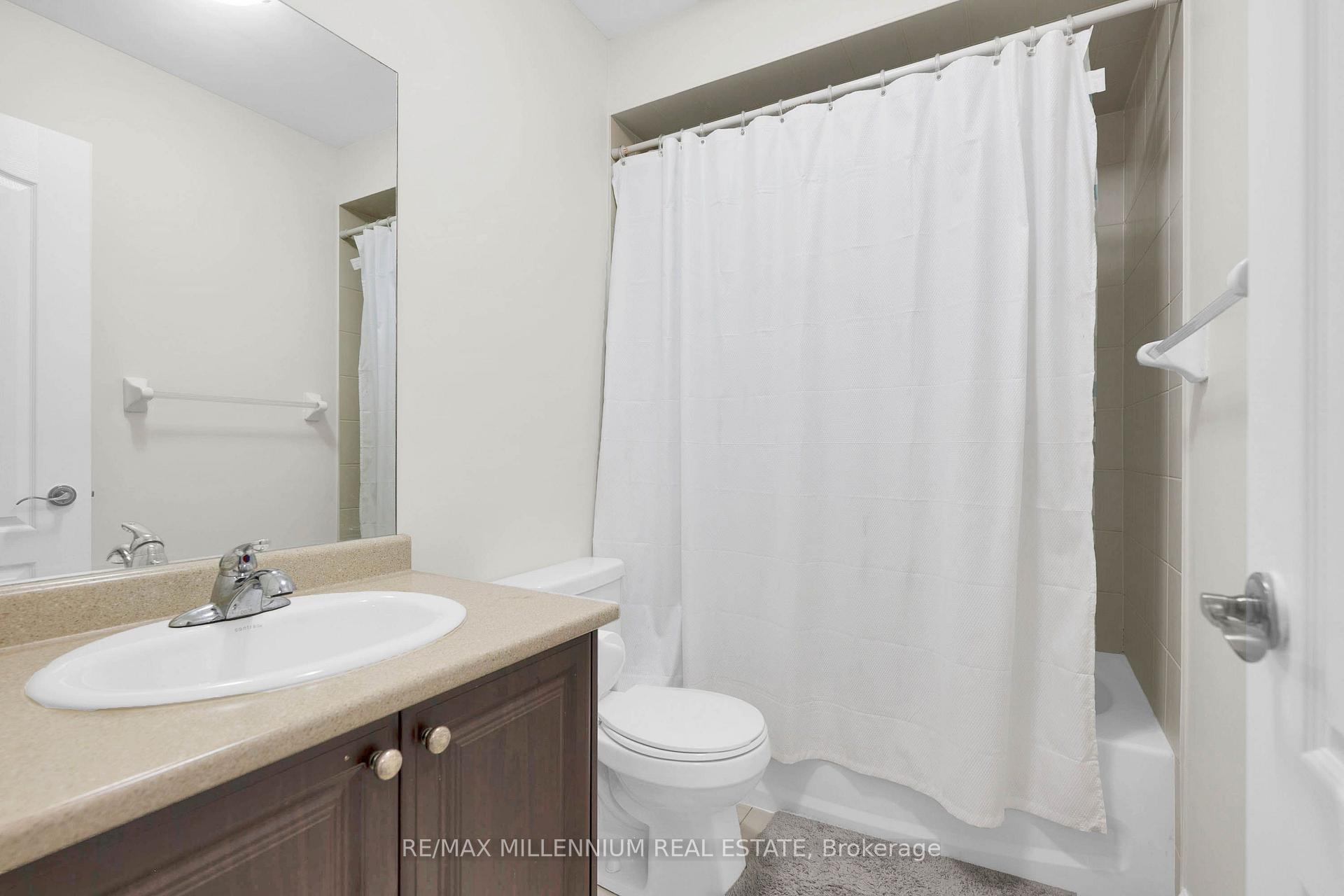 Photo 32 of 18 Brussels Avenue, Brampton, Sandringham-Wellington — HOMEH