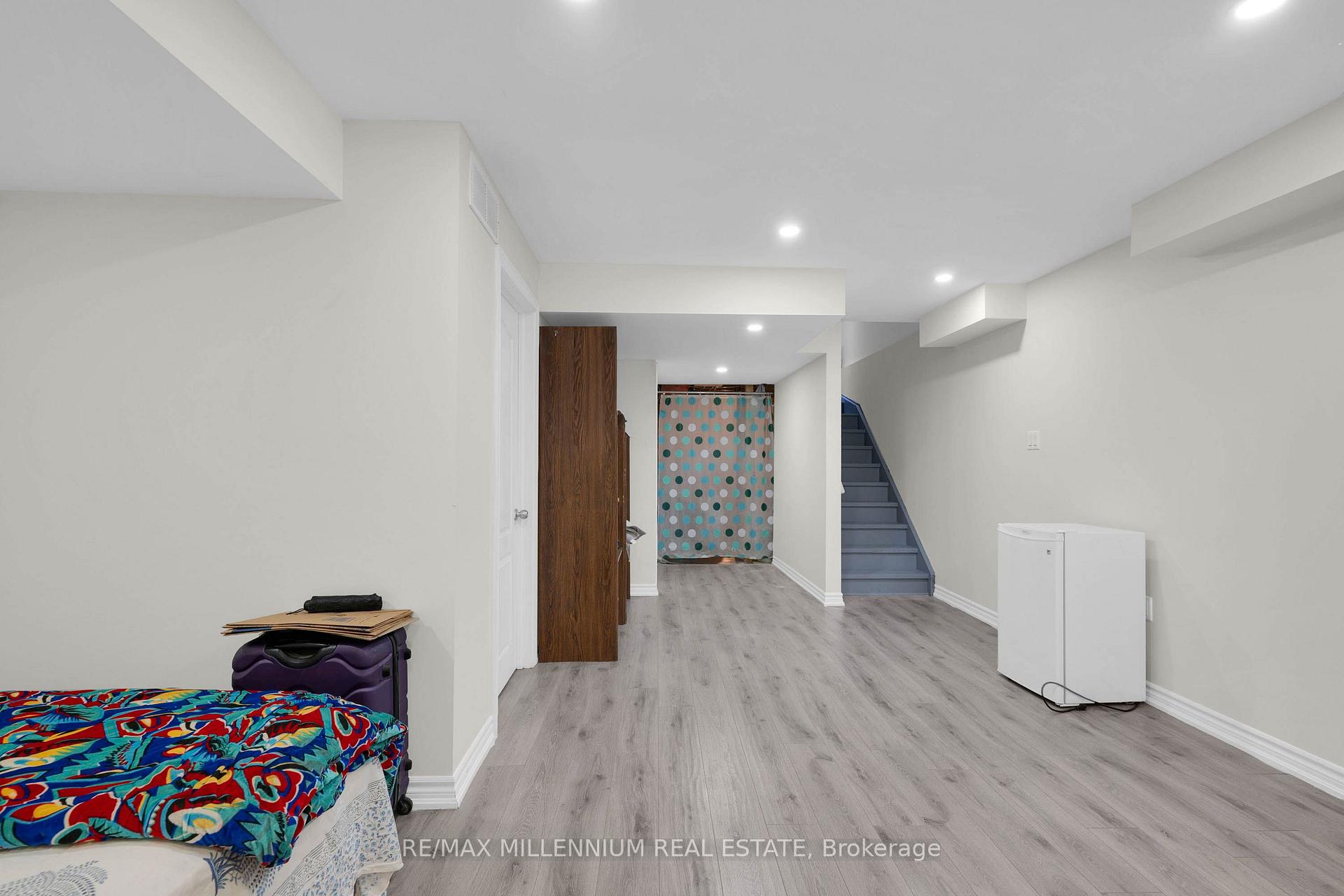 Photo 35 of 18 Brussels Avenue, Brampton, Sandringham-Wellington — HOMEH