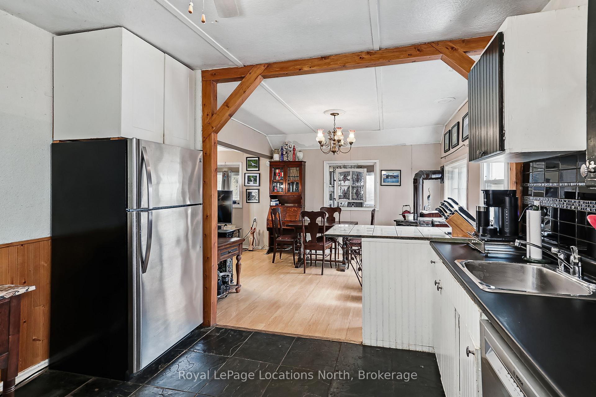 Photo 18 of 21 Eva Crescent, Collingwood — HOMEH