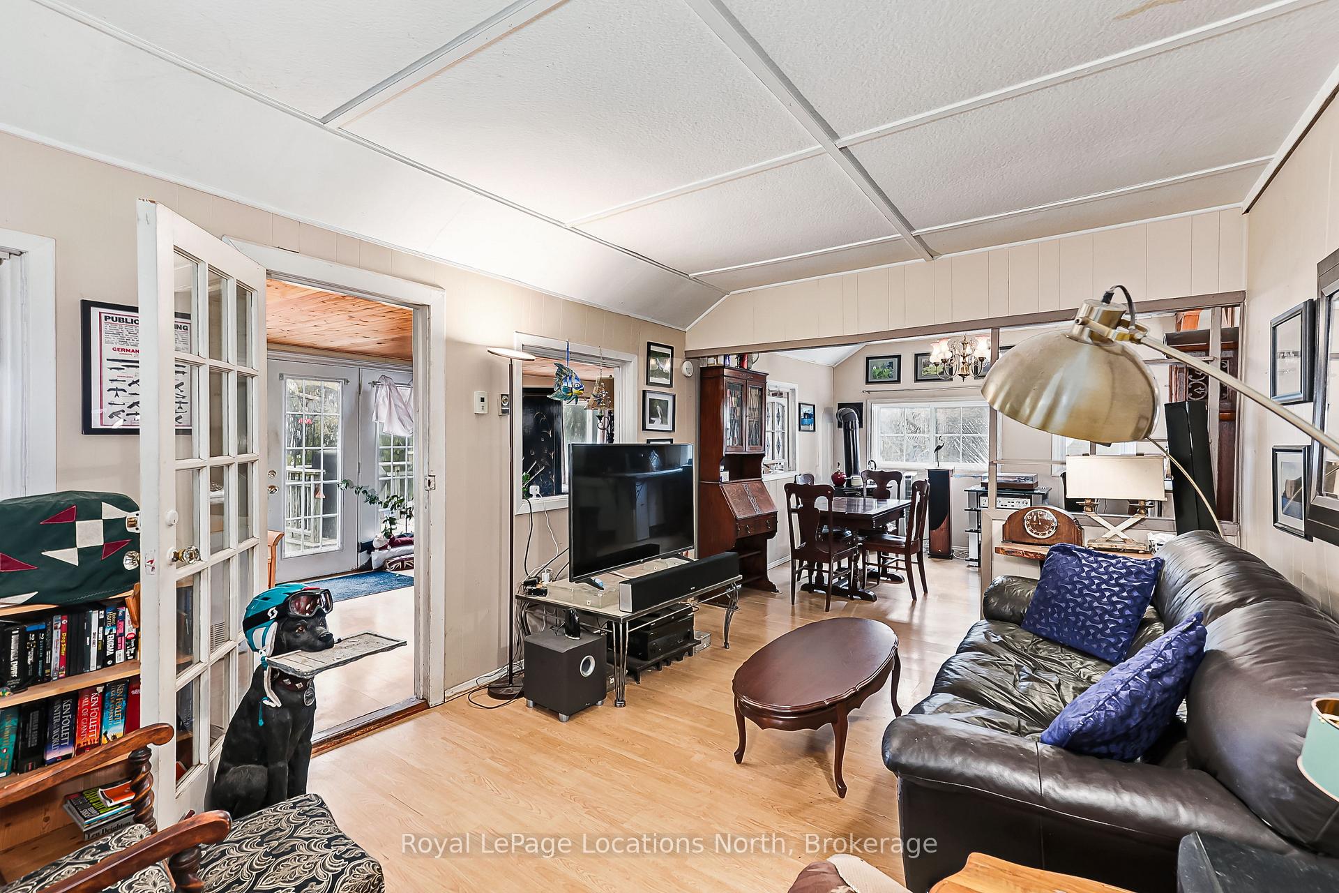 Photo 27 of 21 Eva Crescent, Collingwood — HOMEH