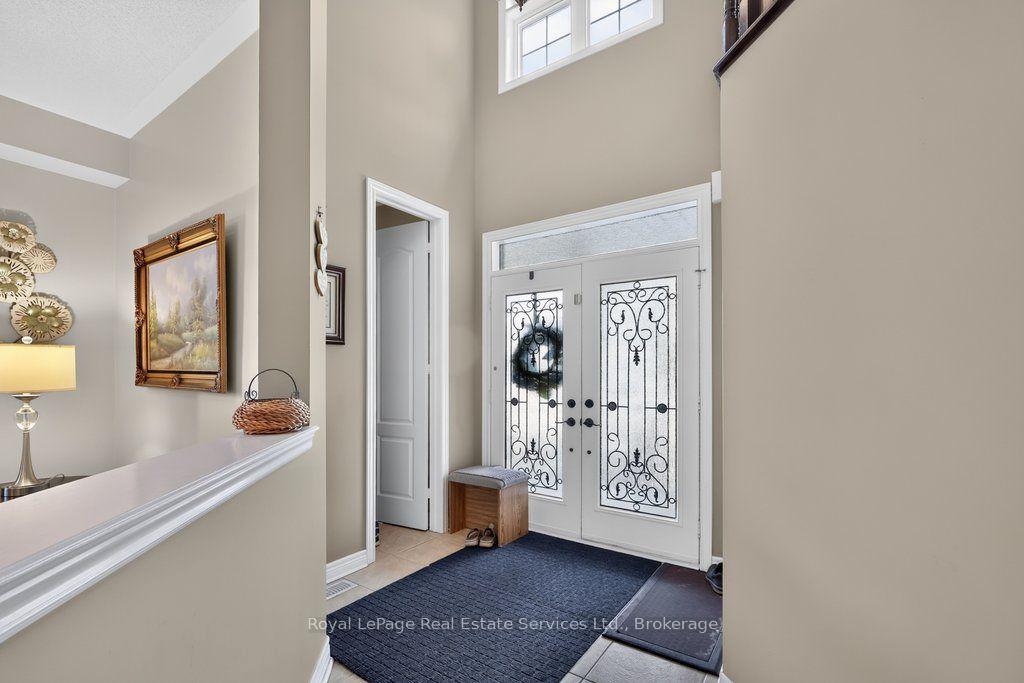 Photo 4 of 2070 Willhaven Trail, Oakville, Westmount — HOMEH