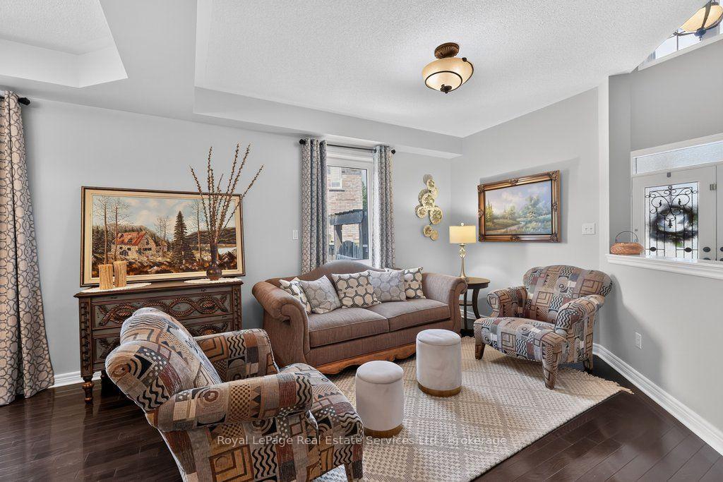 Photo 6 of 2070 Willhaven Trail, Oakville, Westmount — HOMEH