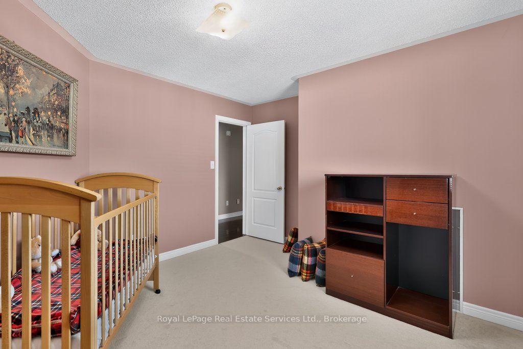 Photo 23 of 2070 Willhaven Trail, Oakville, Westmount — HOMEH
