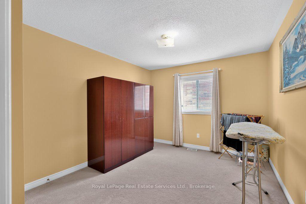 Photo 25 of 2070 Willhaven Trail, Oakville, Westmount — HOMEH