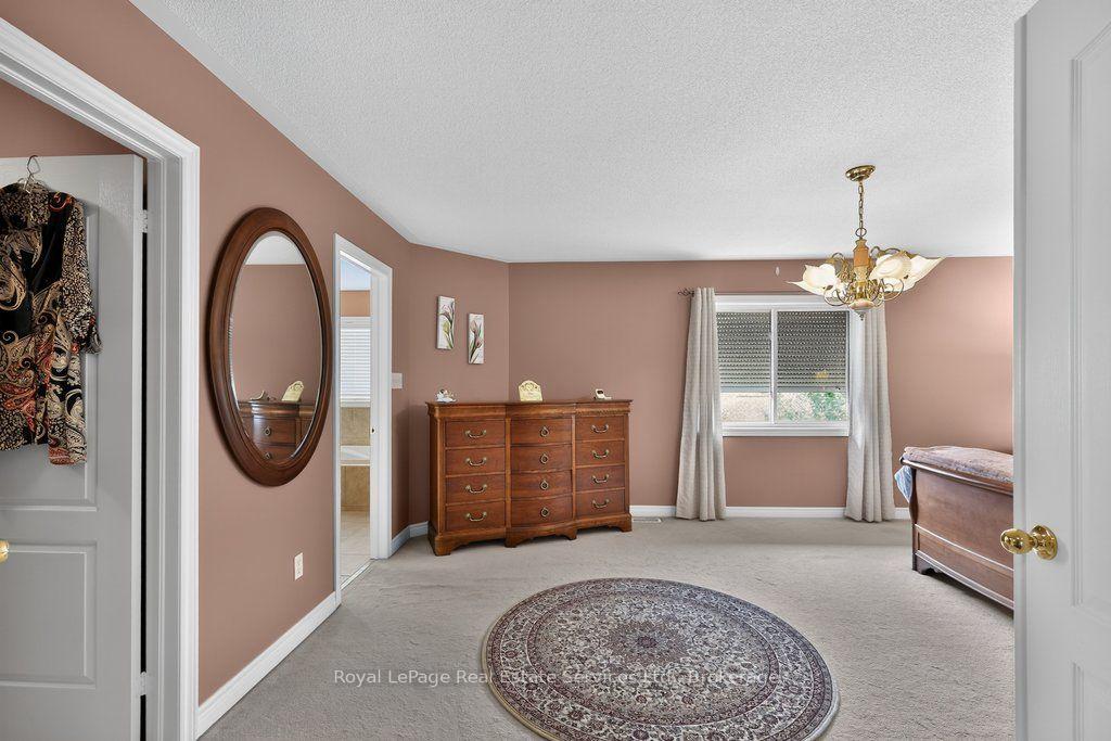 Photo 27 of 2070 Willhaven Trail, Oakville, Westmount — HOMEH