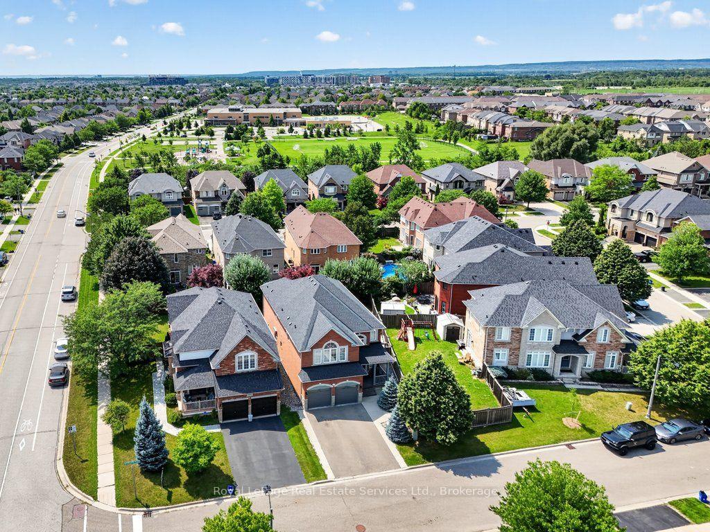 Photo 35 of 2070 Willhaven Trail, Oakville, Westmount — HOMEH