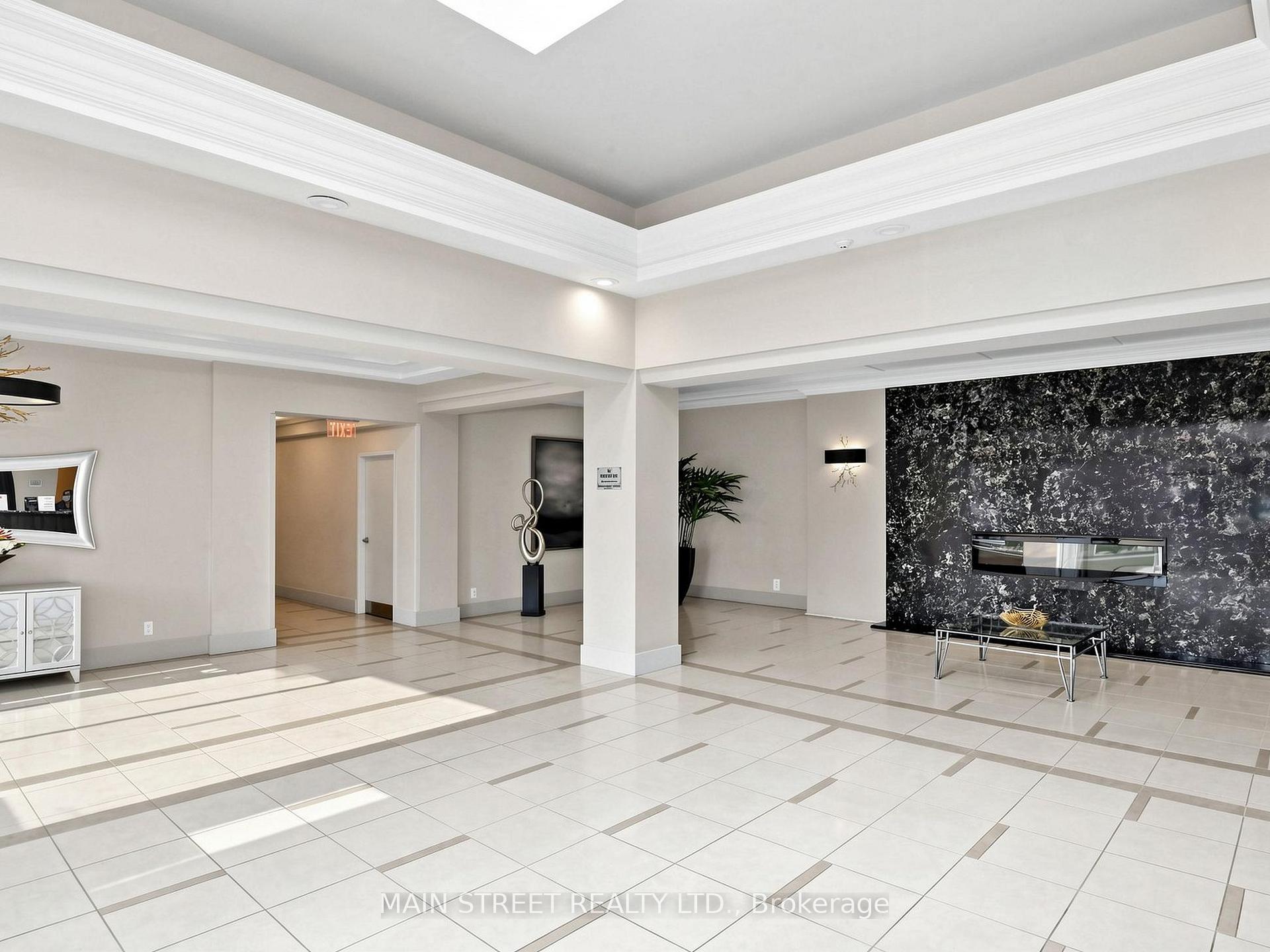 Photo 5 of Unit LPH6, 50 Disera Drive, Vaughan, Beverley Glen — HOMEH