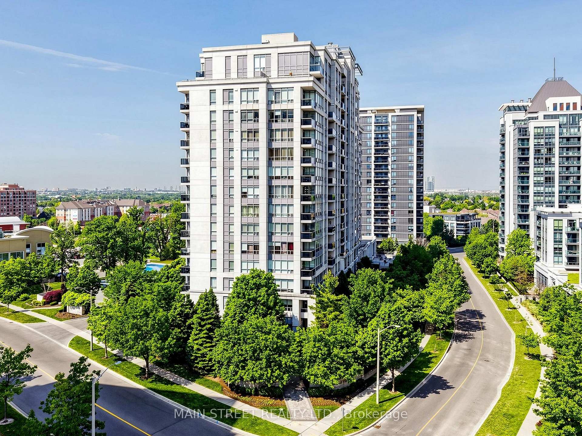 Photo 9 of Unit LPH6, 50 Disera Drive, Vaughan, Beverley Glen — HOMEH