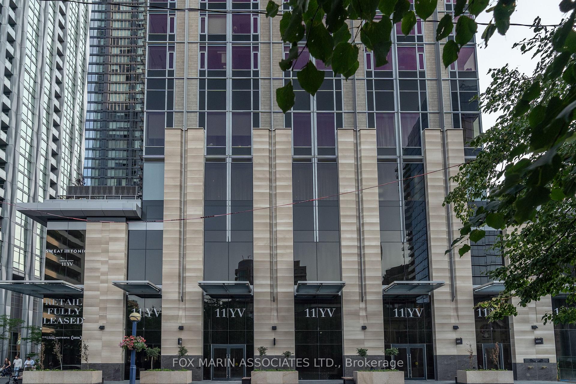 Photo 26 of Unit 908, 11 Yorkville Avenue, Toronto, The Annex — HOMEH