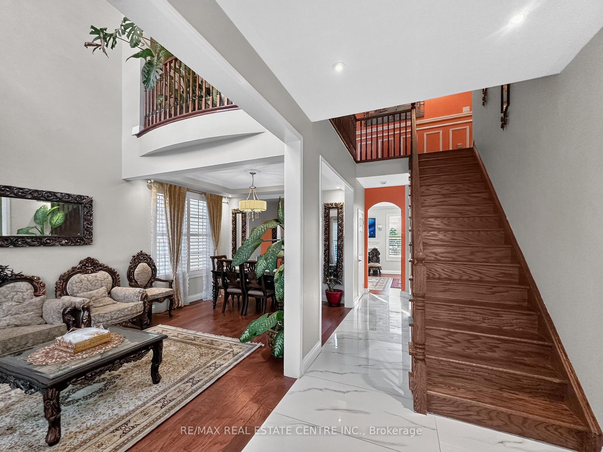 Photo 3 of 266 Fennamore Terrace, Milton, Harrison — HOMEH