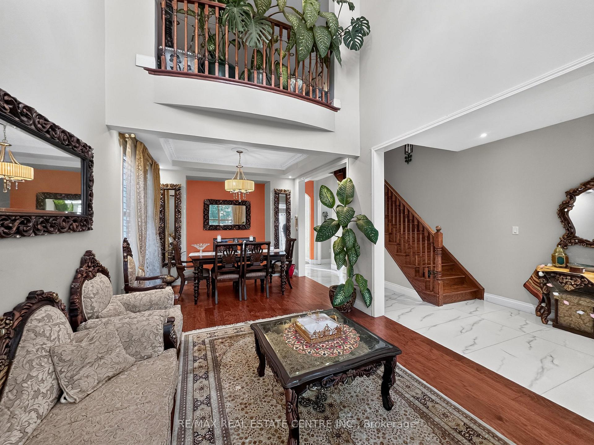 Photo 5 of 266 Fennamore Terrace, Milton, Harrison — HOMEH