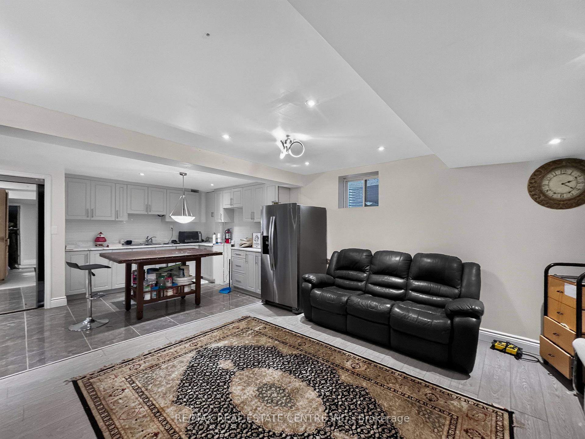 Photo 34 of 266 Fennamore Terrace, Milton, Harrison — HOMEH
