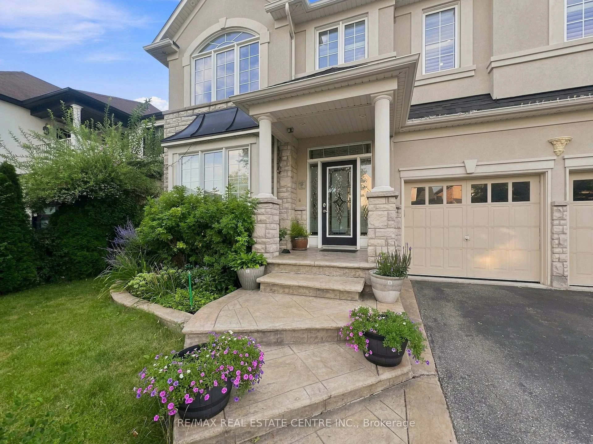 Photo 4 of 266 Fennamore Terrace, Milton, Harrison — HOMEH