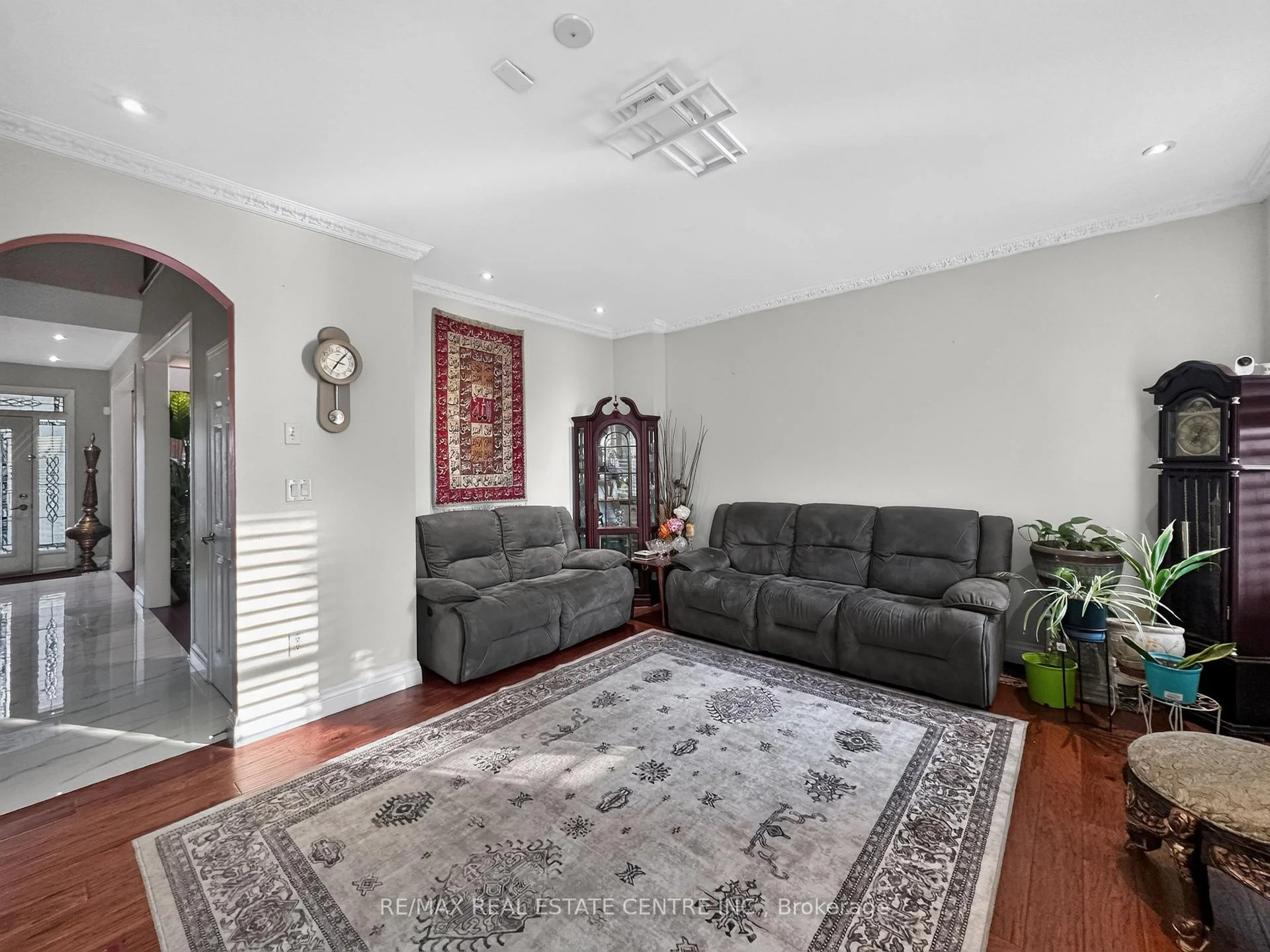 Photo 11 of 266 Fennamore Terrace, Milton, Harrison — HOMEH