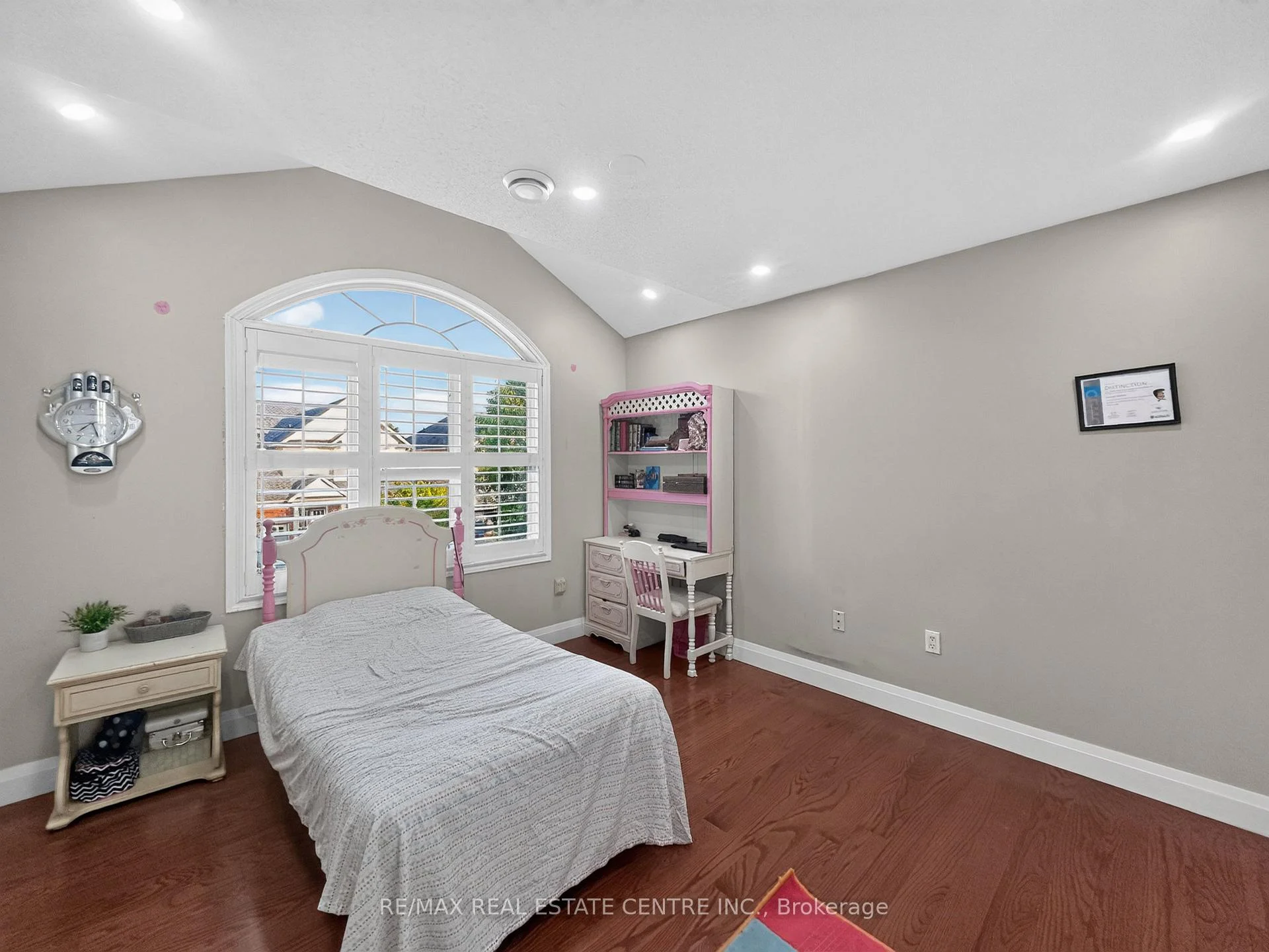 Photo 25 of 266 Fennamore Terrace, Milton, Harrison — HOMEH