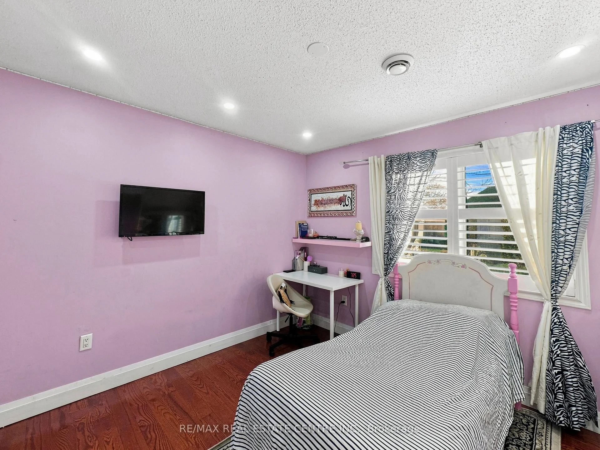 Photo 31 of 266 Fennamore Terrace, Milton, Harrison — HOMEH