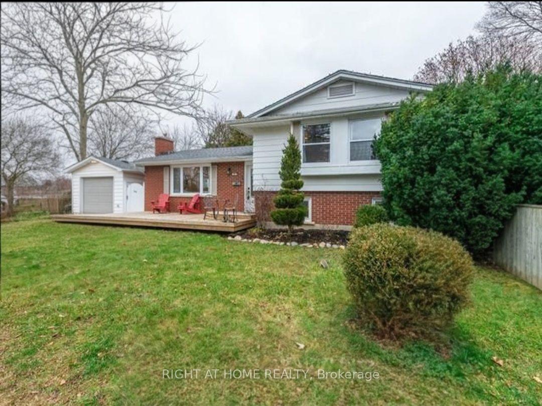 Photo 1 of Unit Upper Unit, 90 Chapple Hill Road S, London, North F — HOMEH