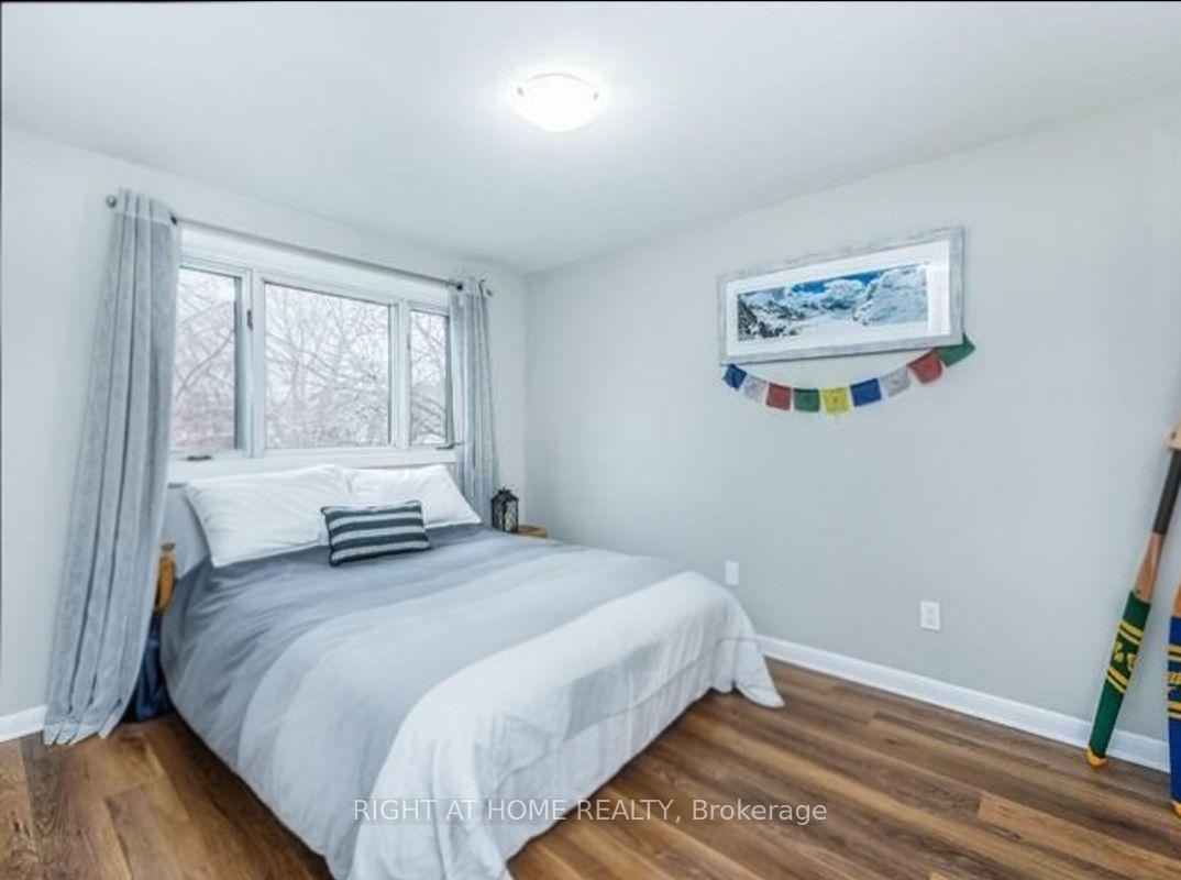 Photo 10 of Unit Upper Unit, 90 Chapple Hill Road S, London, North F — HOMEH