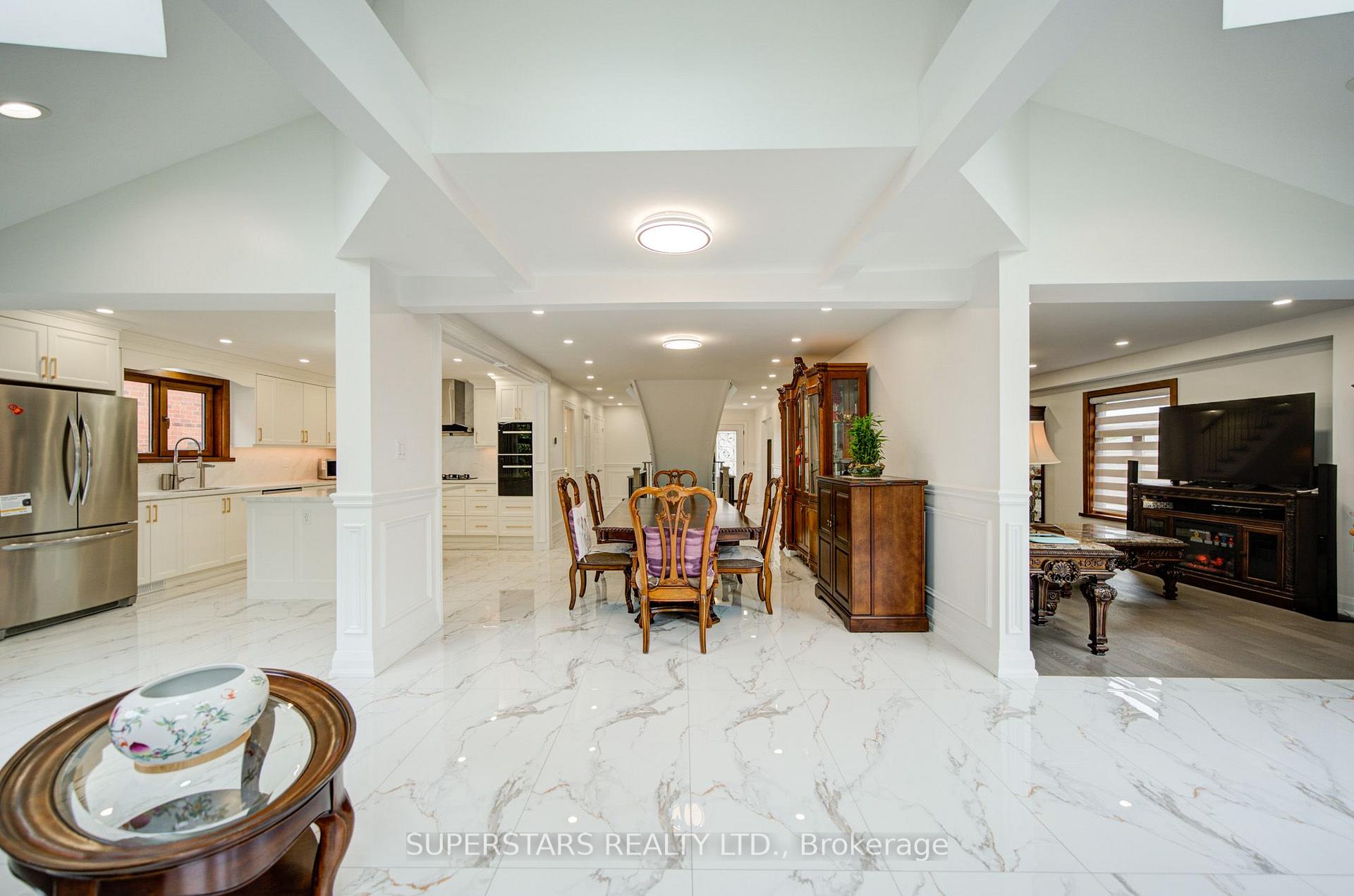 Photo 23 of 34 Loweswater Avenue, Markham, Unionville — HOMEH
