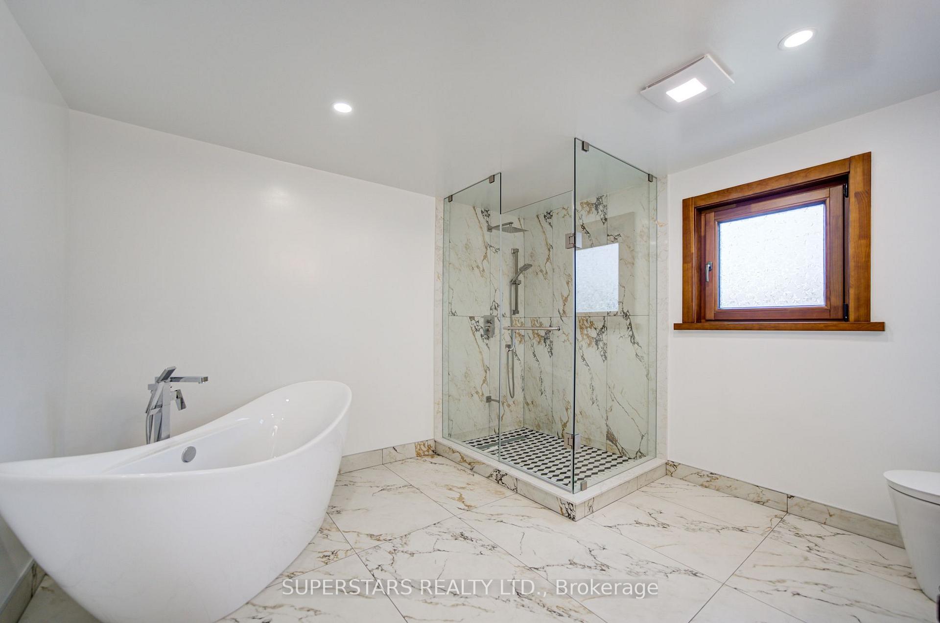 Photo 55 of 34 Loweswater Avenue, Markham, Unionville — HOMEH