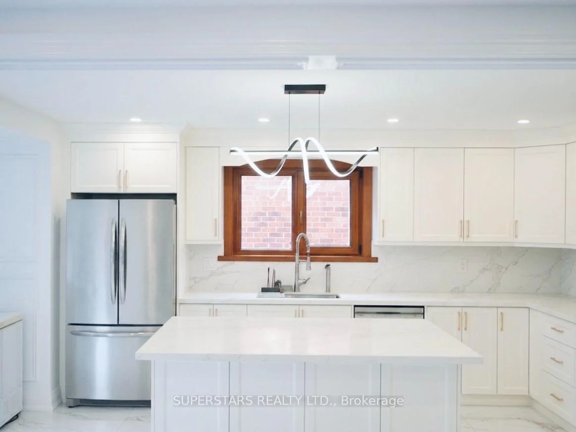 Photo 20 of 34 Loweswater Avenue, Markham, Unionville — HOMEH