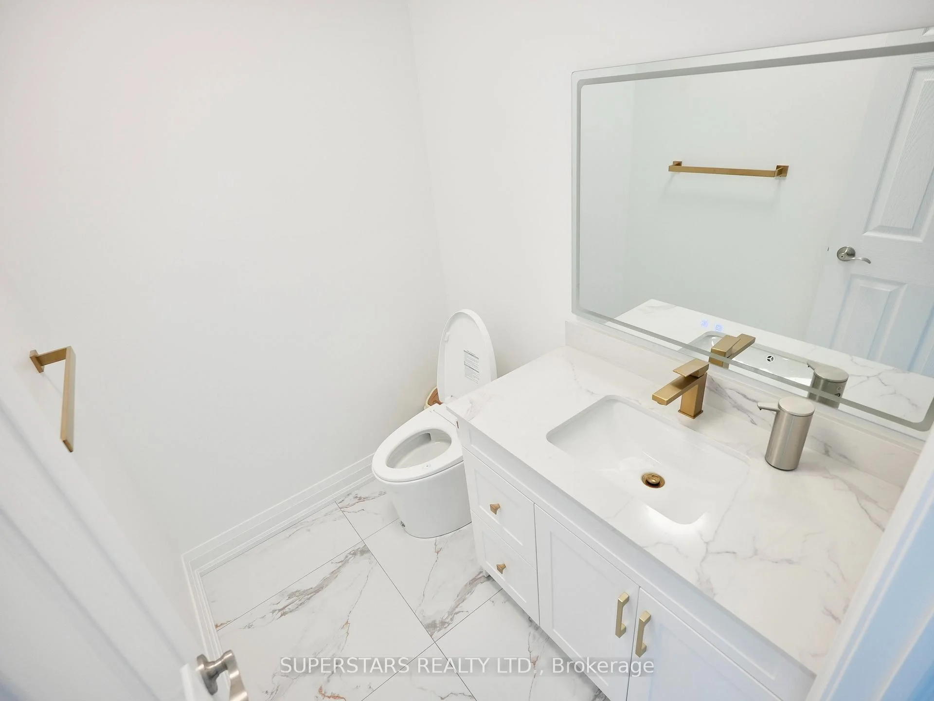 Photo 24 of 34 Loweswater Avenue, Markham, Unionville — HOMEH