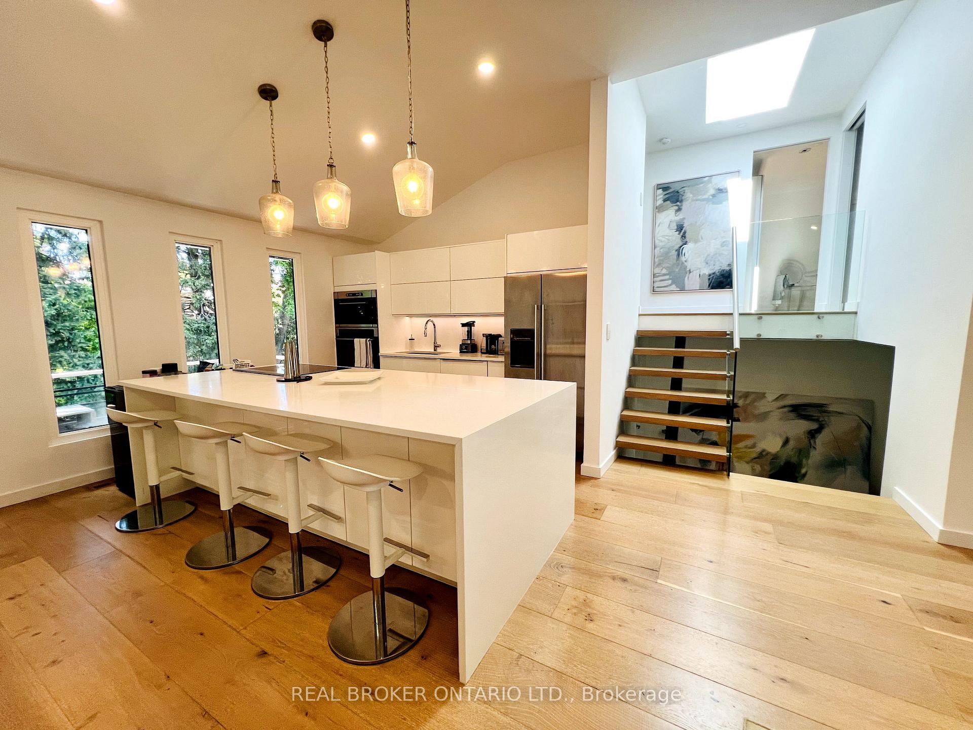 Photo 6 of 51 Castlemere Crescent, Scarborough, L'Amoreaux — HOMEH