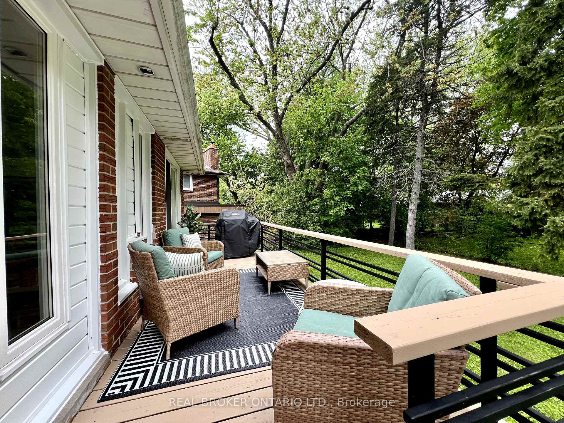 Photo 23 of 51 Castlemere Crescent, Scarborough, L'Amoreaux — HOMEH