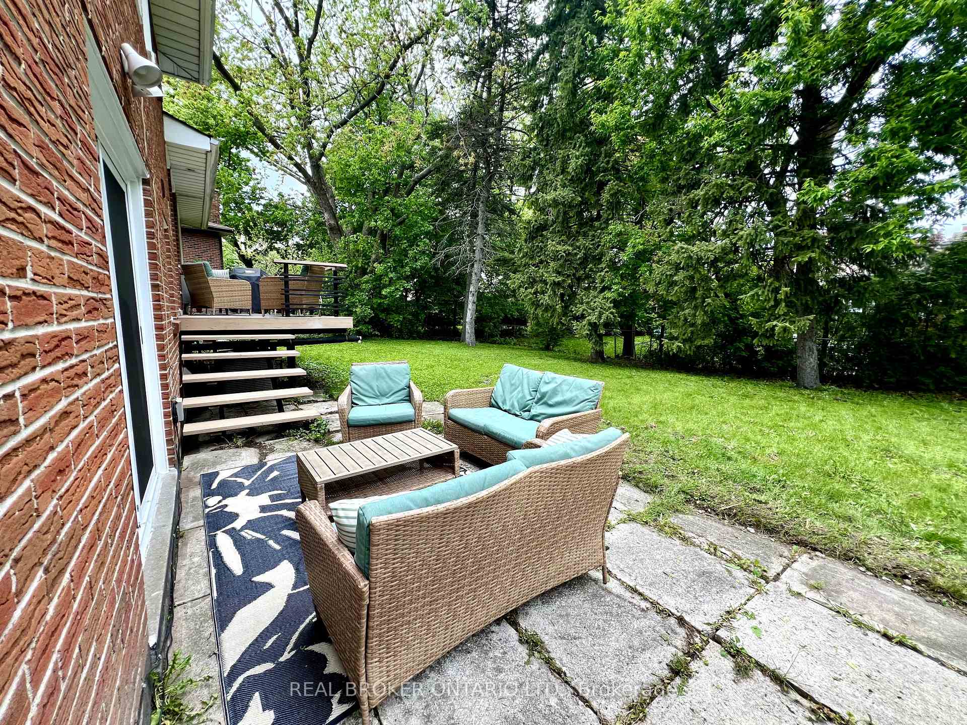 Photo 24 of 51 Castlemere Crescent, Scarborough, L'Amoreaux — HOMEH