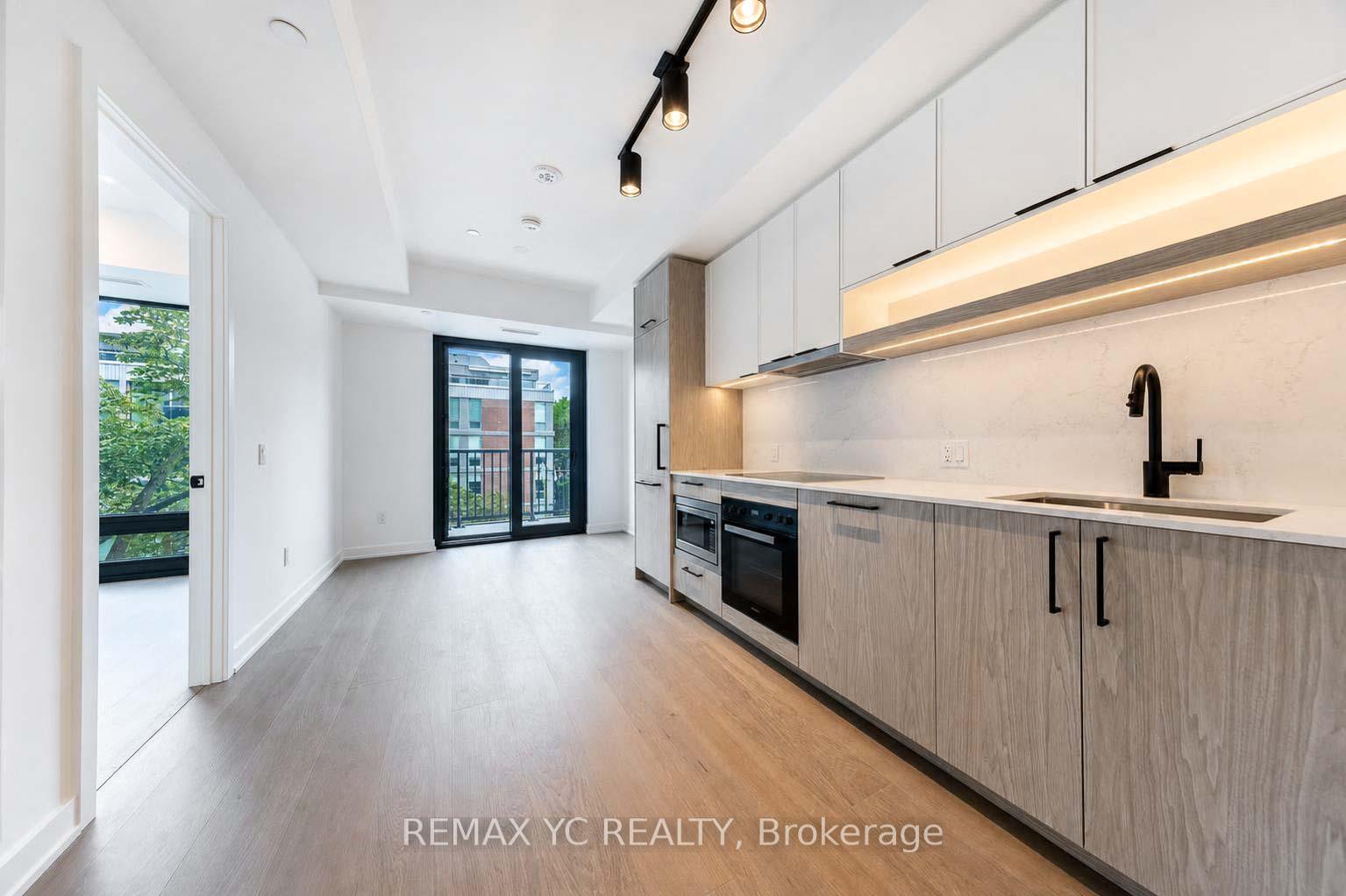 Photo 1 of Unit 725, 91 Montclair Avenue, Toronto, Forest Hill South — HOMEH