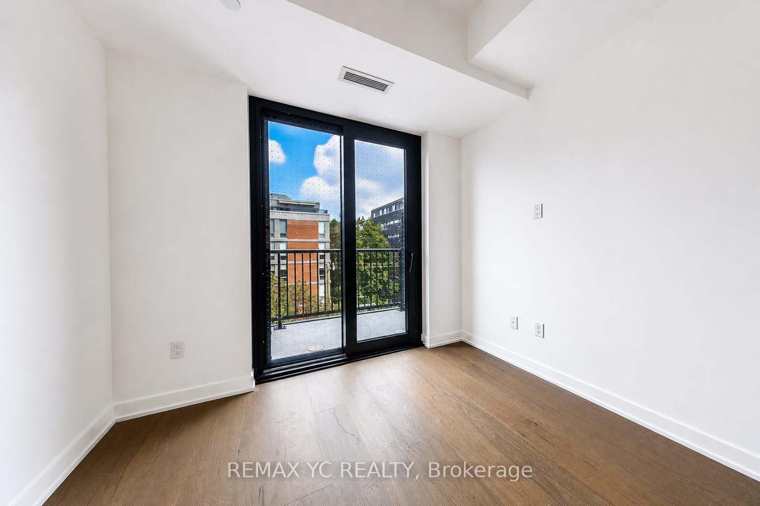 Photo 3 of Unit 725, 91 Montclair Avenue, Toronto, Forest Hill South — HOMEH