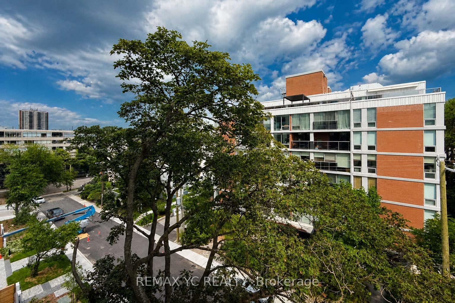 Photo 23 of Unit 725, 91 Montclair Avenue, Toronto, Forest Hill South — HOMEH