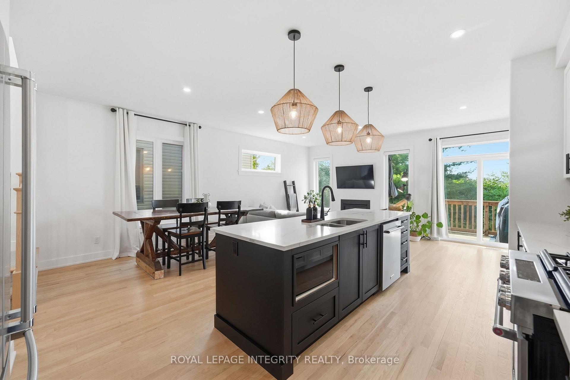 Photo 14 of 21 Taber Street, Carleton Place, Carleton Place — HOMEH