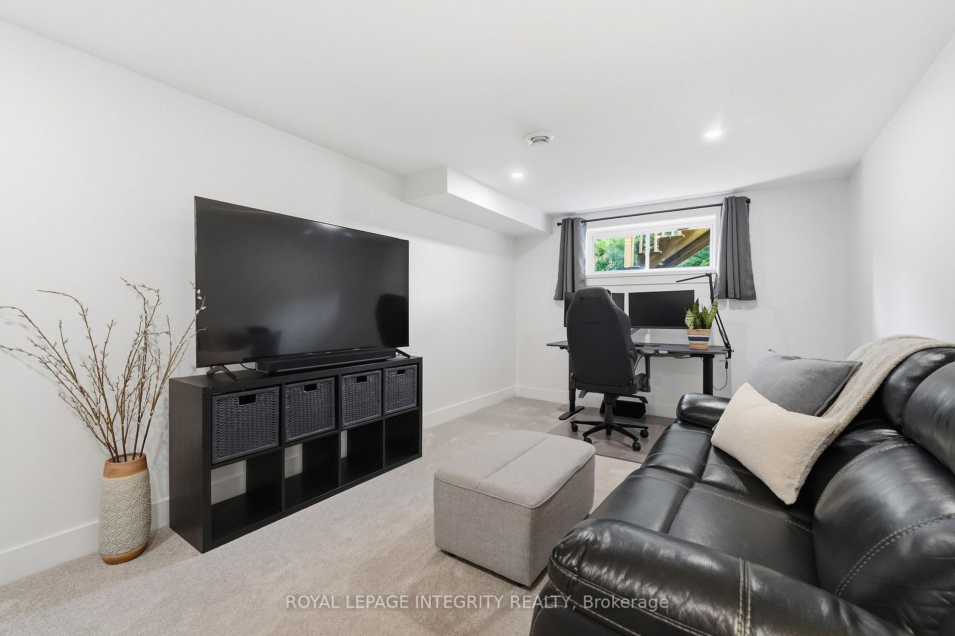 Photo 36 of 21 Taber Street, Carleton Place, Carleton Place — HOMEH