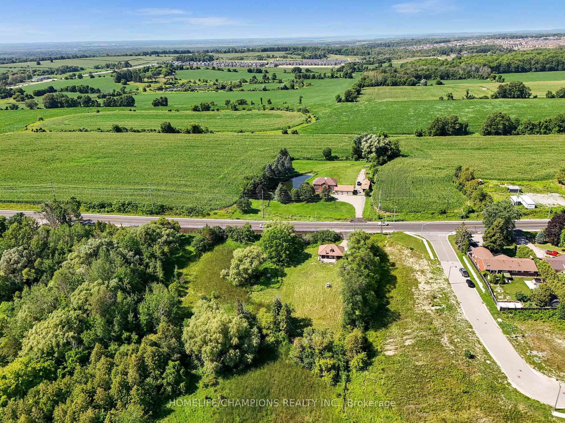 Photo 29 of 997 Mount Albert Road, East Gwillimbury, Rural East Gwillimbury — HOMEH
