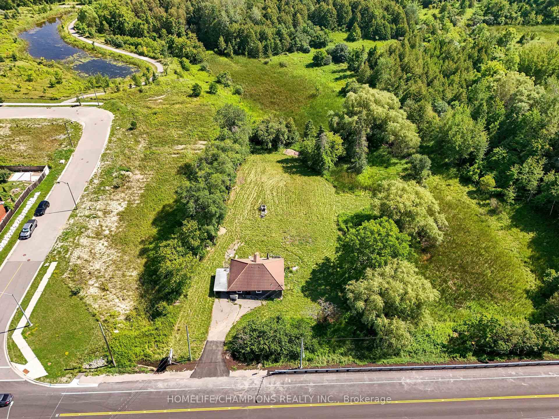 Photo 31 of 997 Mount Albert Road, East Gwillimbury, Rural East Gwillimbury — HOMEH
