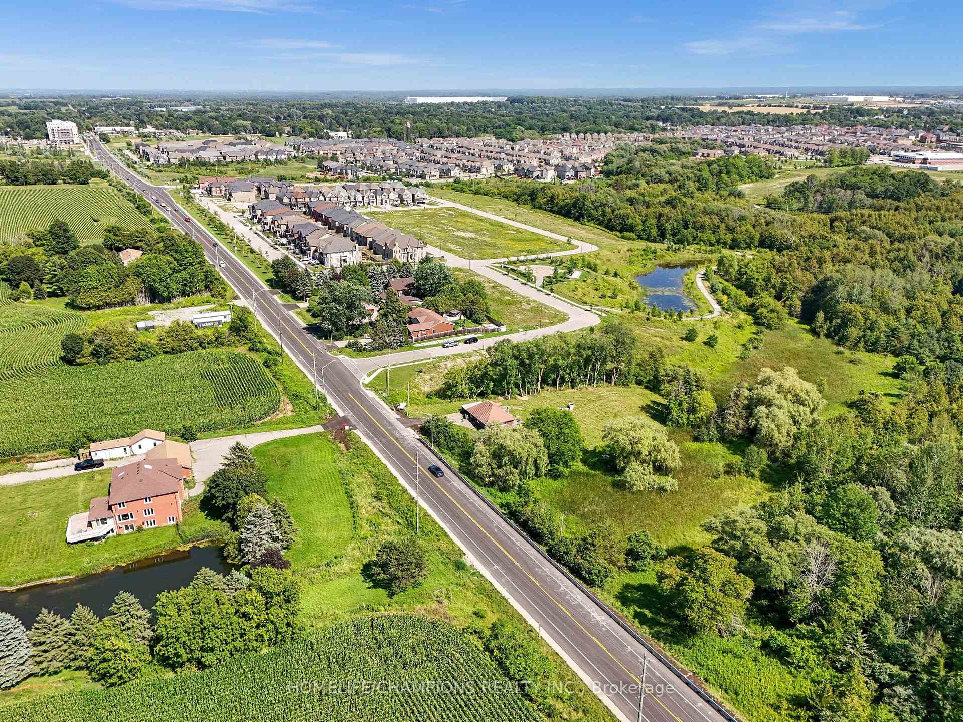 Photo 32 of 997 Mount Albert Road, East Gwillimbury, Rural East Gwillimbury — HOMEH