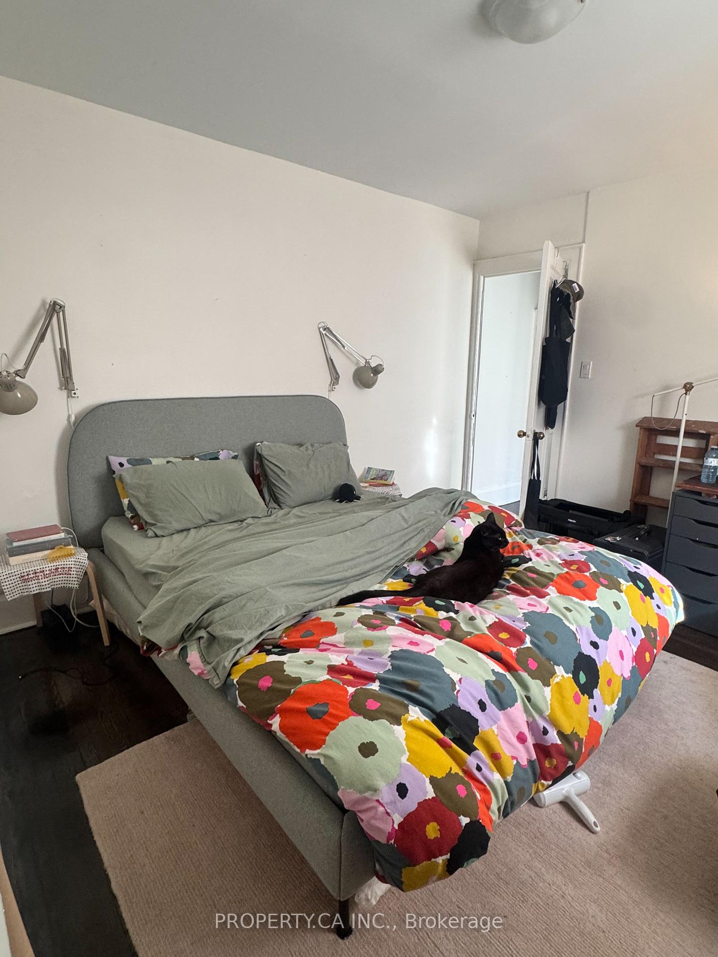 Photo 3 of Unit 7, 781 St Clair Avenue W, Toronto, Wychwood — HOMEH