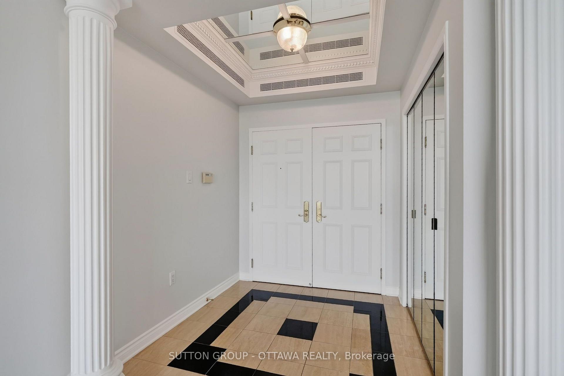 Photo 3 of Unit 803, 1480 Riverside Drive, Ottawa, Riverview Park — HOMEH